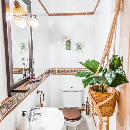 Casa de Férias Oceanview Boutique House, 125 Sqm, Parking, Sunset Rooftop