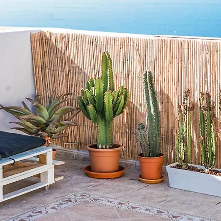 Oceanview Boutique House, 125 Sqm, Parking, Sunset Rooftop Casa de Férias